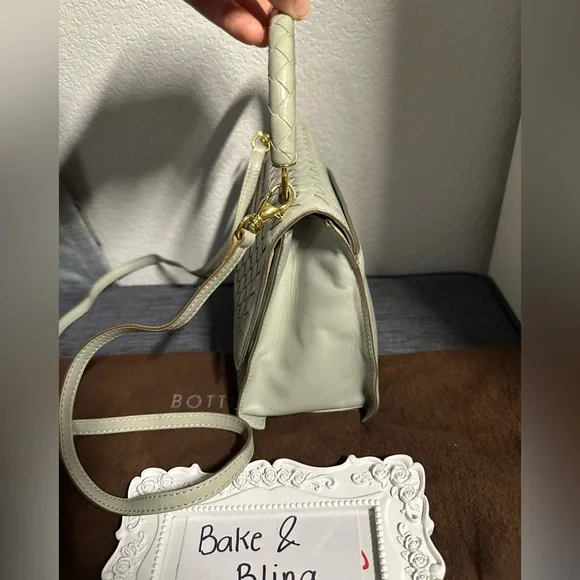 Bottega Veneta Light Sage Intrecciato Top Handle Crossbody Bag - Picture 4 of 16